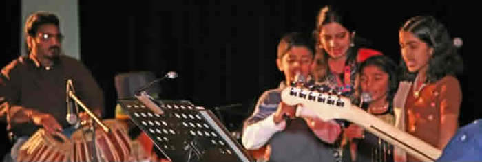 Sangam AGM 2007 Anita Krishnan & Children