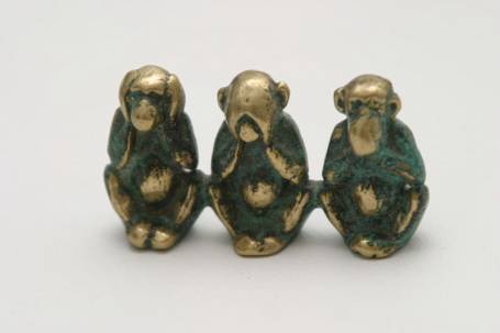 File:Three wise monkeys figure.JPG