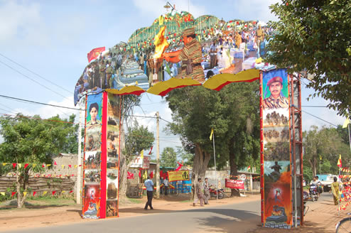 Heroes' Day arch November 27, 2006